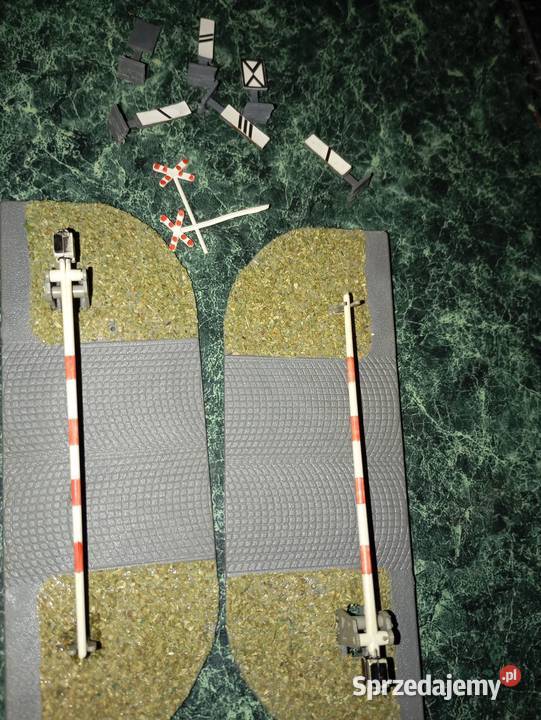 Sprzedam przejazd kolejowy ze znakami Piła