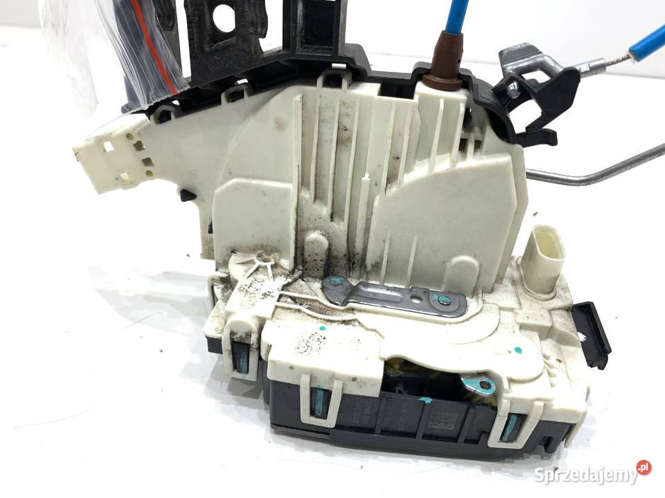 ZAMEK DRZWI LEWY PRZÓD MERCEDES W176 Hatchback podkarpackie