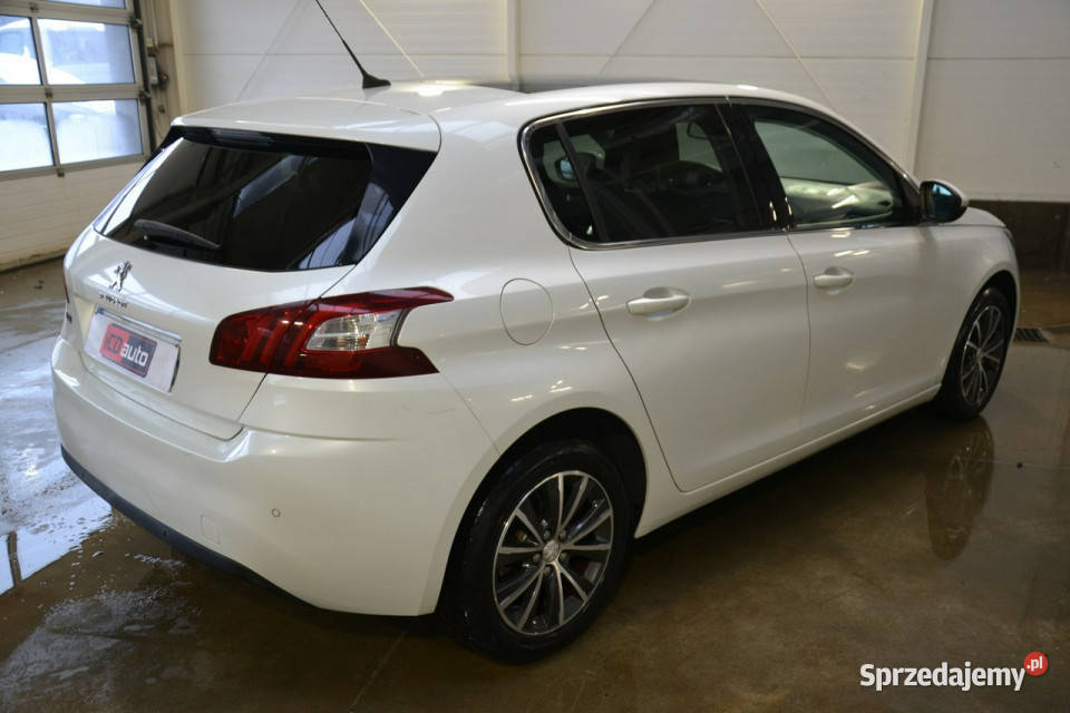 Peugeot 308 12 benzyna 130 tablet full led Kęty