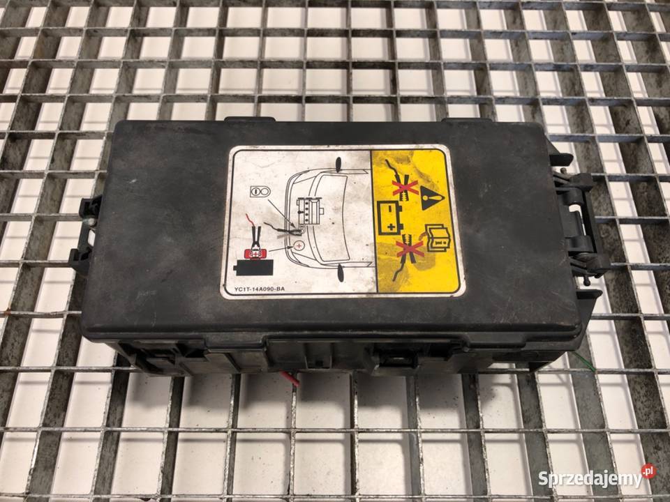 SKRZYNKA BEZPIECZNIKÓW FORD TRANSIT IV Bus 0006 Skrzynki bezpieczników