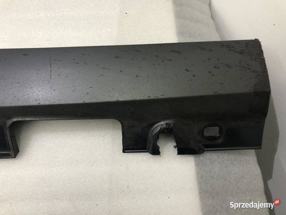 LISTWA PROGOWA PRAWA A2126900240R MERCEDES W212 Progi wielkopolskie