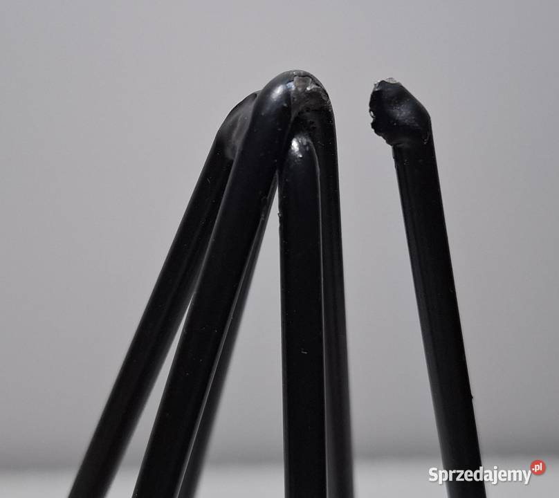 Druciana choinka czarna drut 4mm 255x40 wada Boże Narodzenie