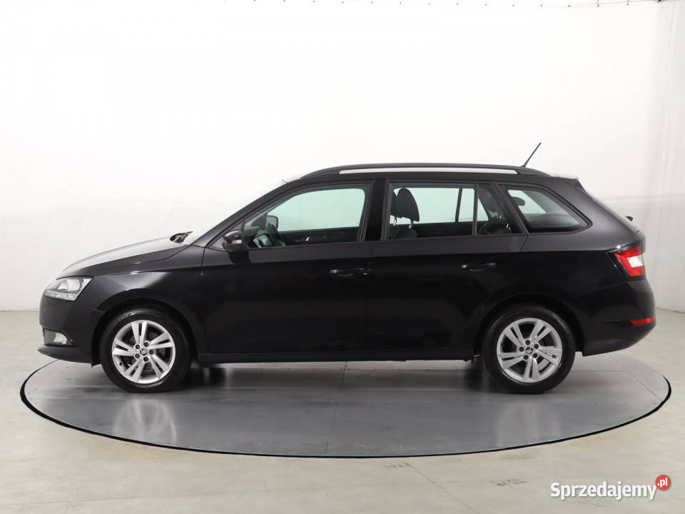 Skoda Fabia 10 TSI czujnik parkowania Katowice