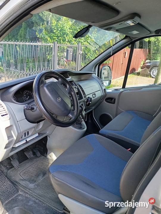 Renault Trafic 20 dCi 115 2 x boczne drzwi 364500km Samochody dostawcze sprzedam
