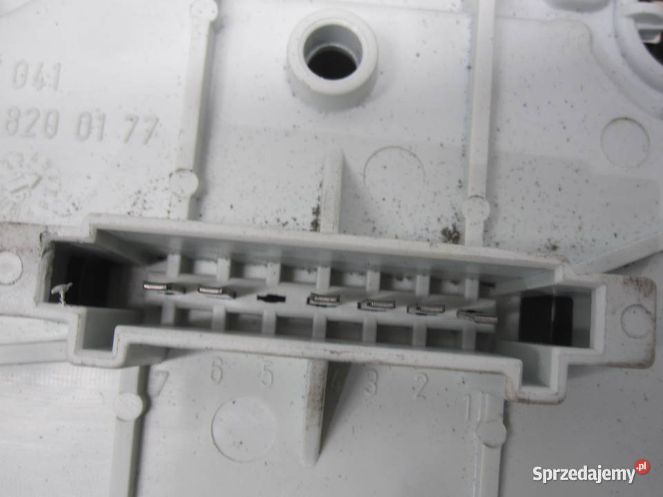 MERCEDES CLS C219 07r lampa lewa tył A2198200164 Kielce