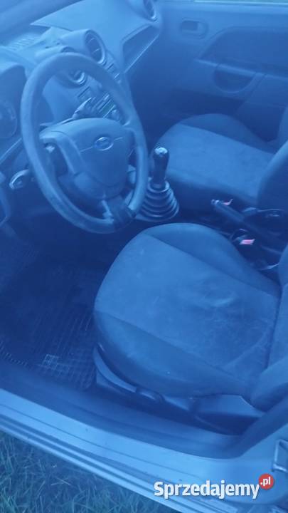Sprzedam Ford Fiesta Mk6 51KM Fiesta Kielce sprzedam