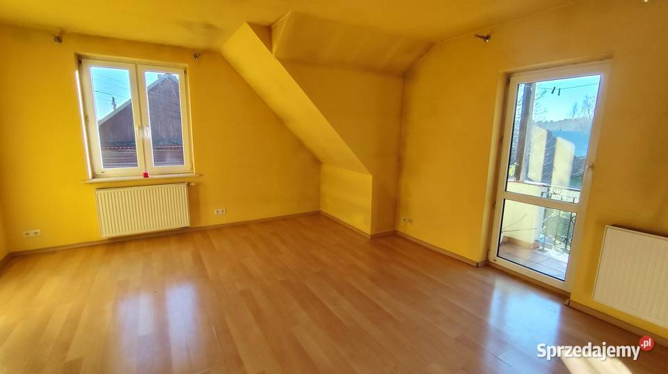 Ciekawy dom parterowy z poddaszem NAREW