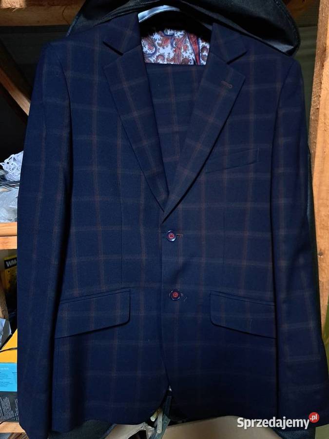 Garnitur męski Lassar Rozmiar 48 wielkopolskie