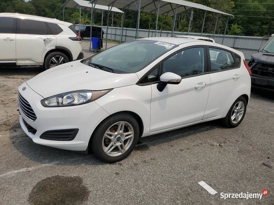 Ford Fiest 16 automat małopolskie Węgrzce