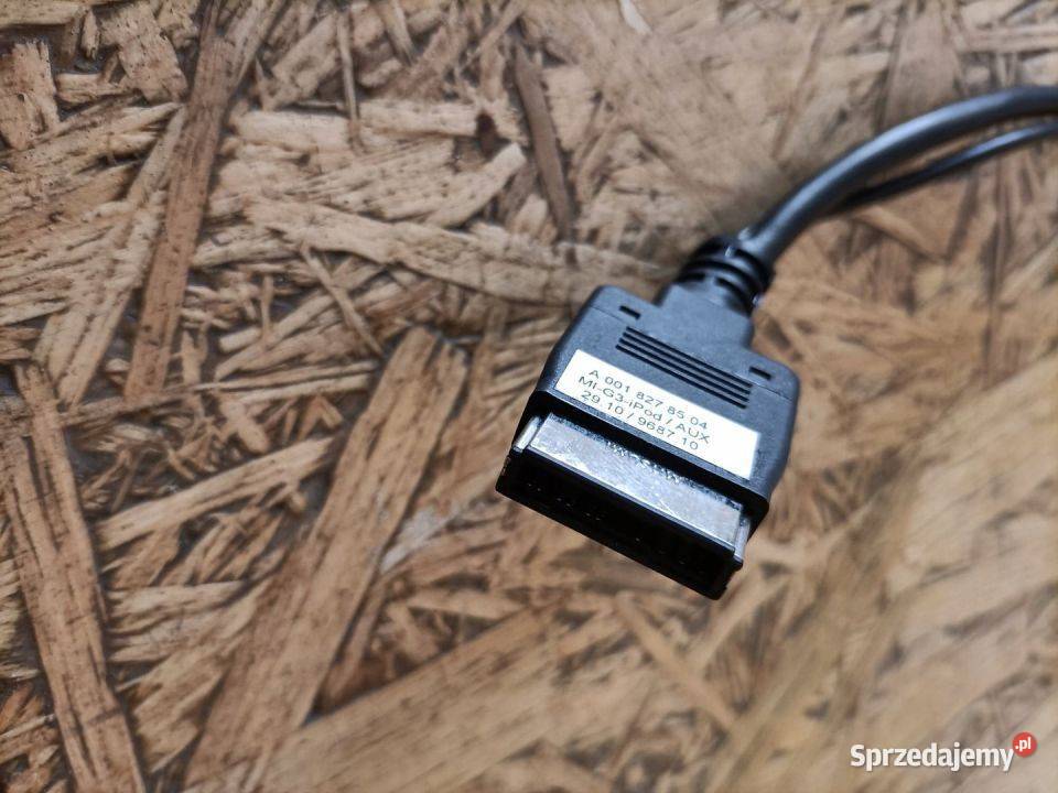 ADAPTER APPLE iPOD iPHONE Mercedes W212 W207 Pleszew