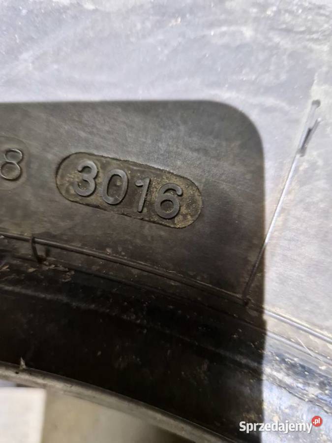 Opona Superia 215x70x15C Bieliny sprzedam