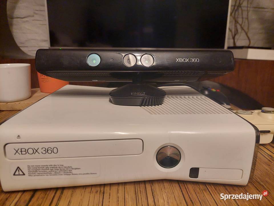 Konsola xbox 360 z fydkuem twardym ok 200 gier Piotrków Trybunalski sprzedam