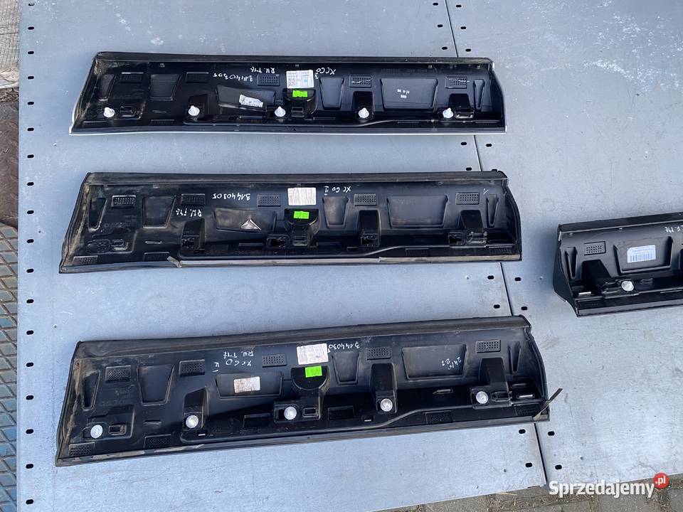 Volvo XC60 II listwa drzwi tylna prawa lewa osobowe Kozubszczyzna