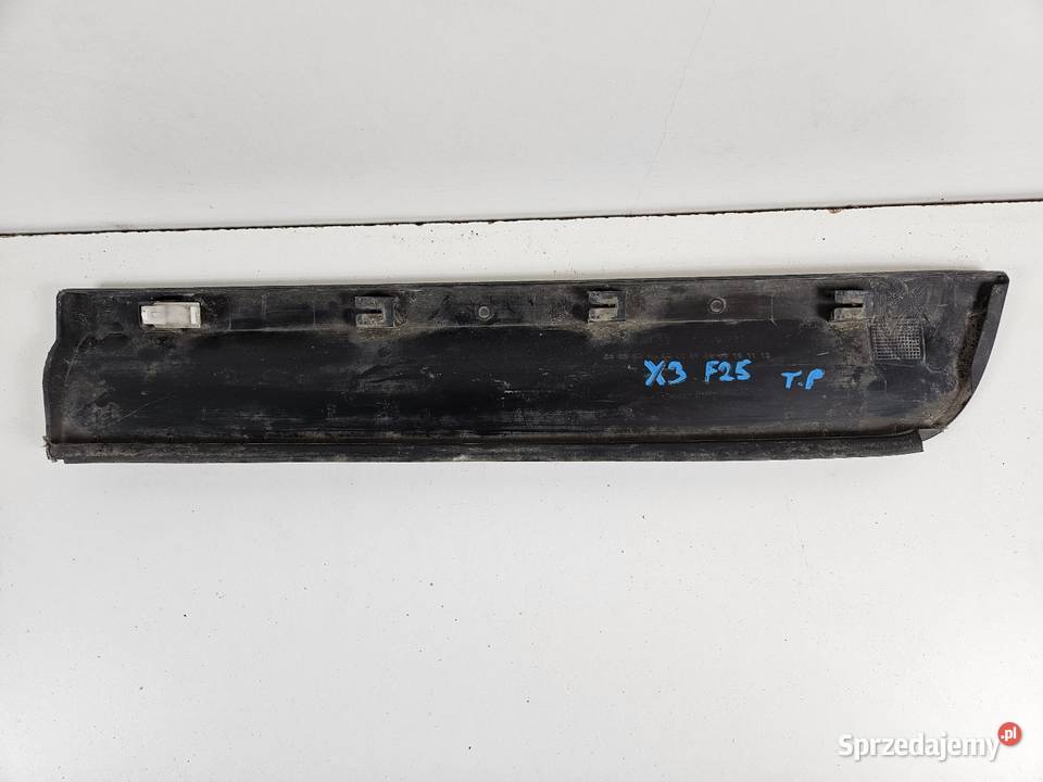 BMW X3 F25 LISTWA DRZWI PRAWY TYŁ PRAWA TYLNA Listwy i nakładki Międzychód sprzedam