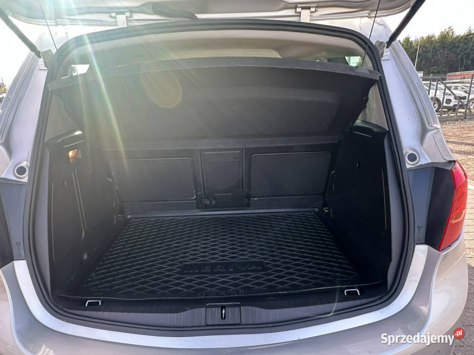 Opel Meriva II 2010 mazowieckie Lipówki