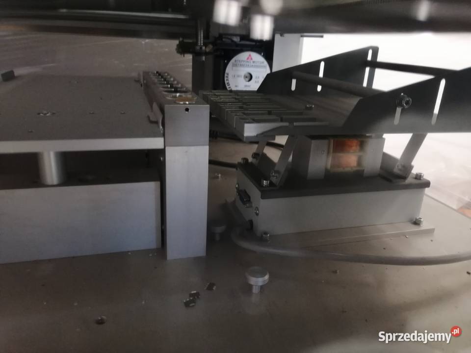 Automat Mechatronika M70 2011r stan Warszawa sprzedam