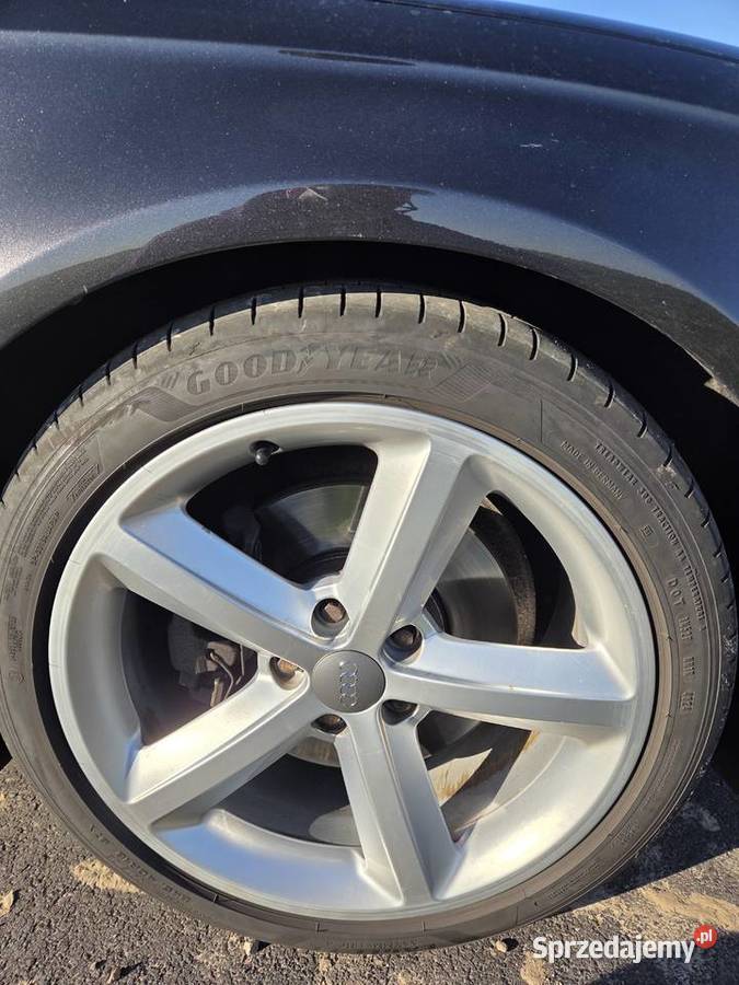 Audi A4B8 20 TDI 143 2010r światła przeciwmgielne A4 lubelskie Radzyń Podlaski