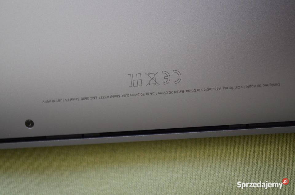 Macbook Air M1 8 GB RAM 256 GB Space Gray sprzedam