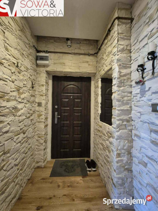 Przytulna i gotowa do wprowadzenia kawalerka Świebodzice