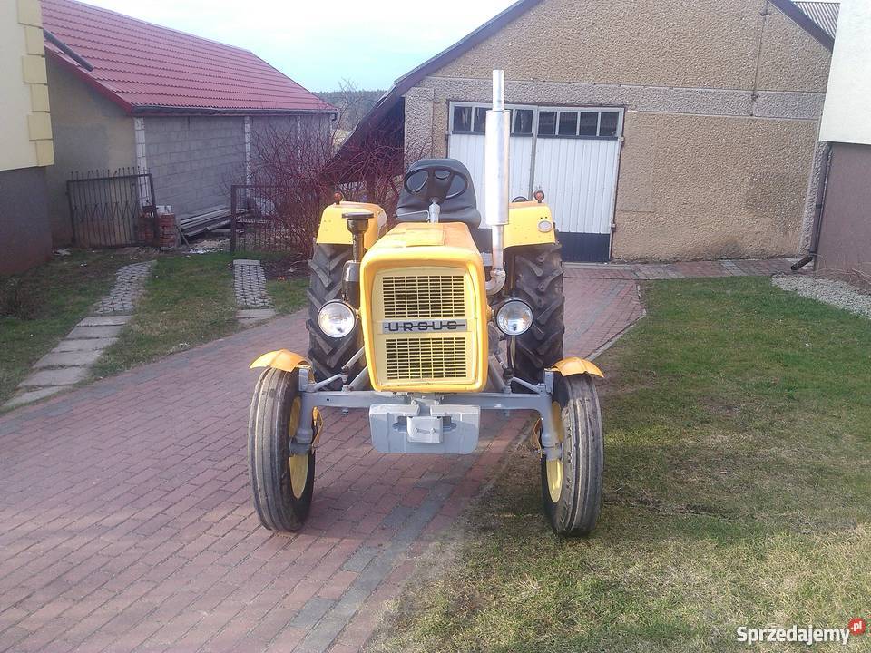 Ursus c 328 c 330 z dokumentami nieuszkodzony Ciągniki Rzepin Drugi