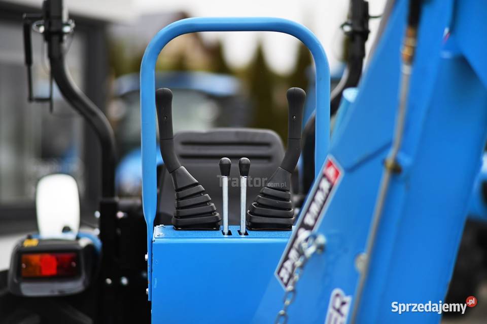 LS Tractor MT360 HST 4x4 57 koparka do ciągnika Tajęcina