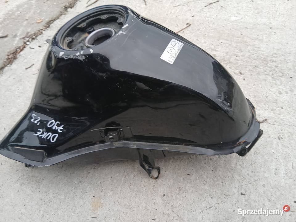 KTM Duke 790 2022 zbiornik paliwa uszkodzony Szczerbice