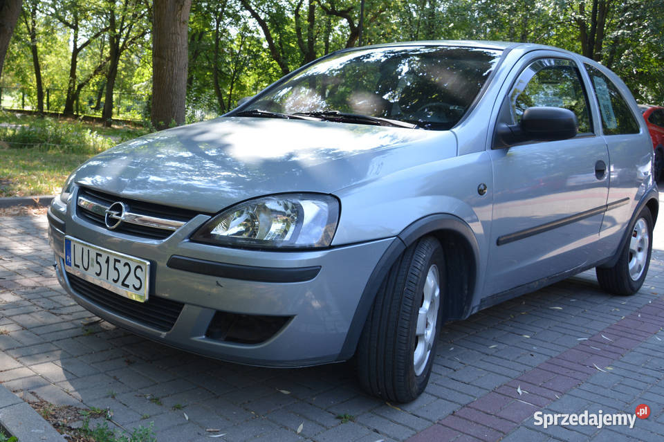 Opel Corsa C 12 Twinport 82 2005 r 122 Zadbana