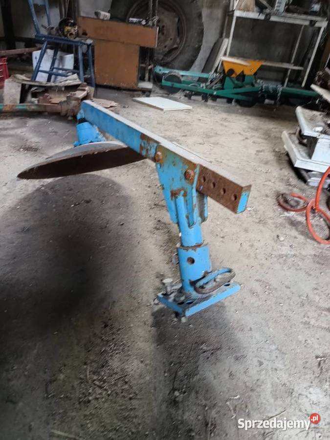 Talerz zagarniajacy bruzdę