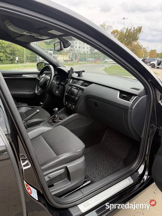 koda Octavia RS 20 TDI 184 Combi 2014r garażowany sprzedam