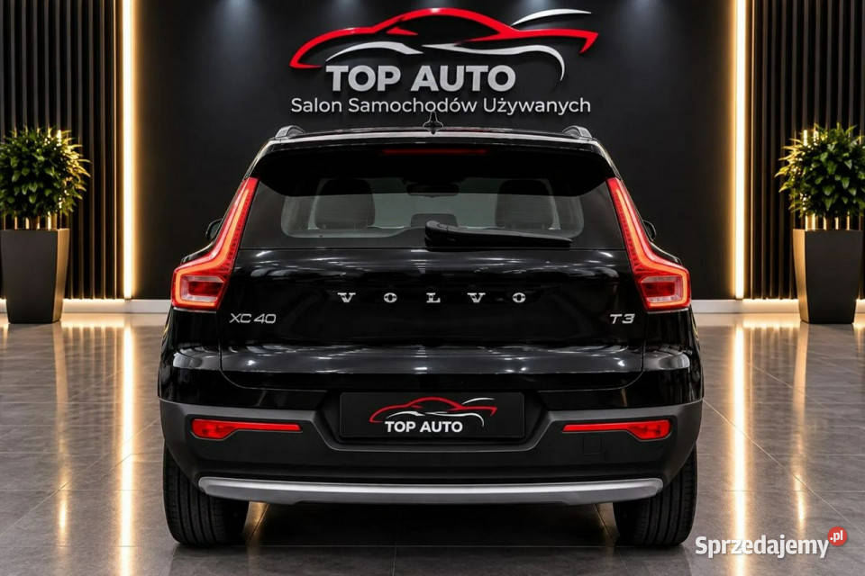 Volvo XC 40 VOLVO XC40 T3 163 Automat Momentum światła do jazdy dziennej Warszawa sprzedam