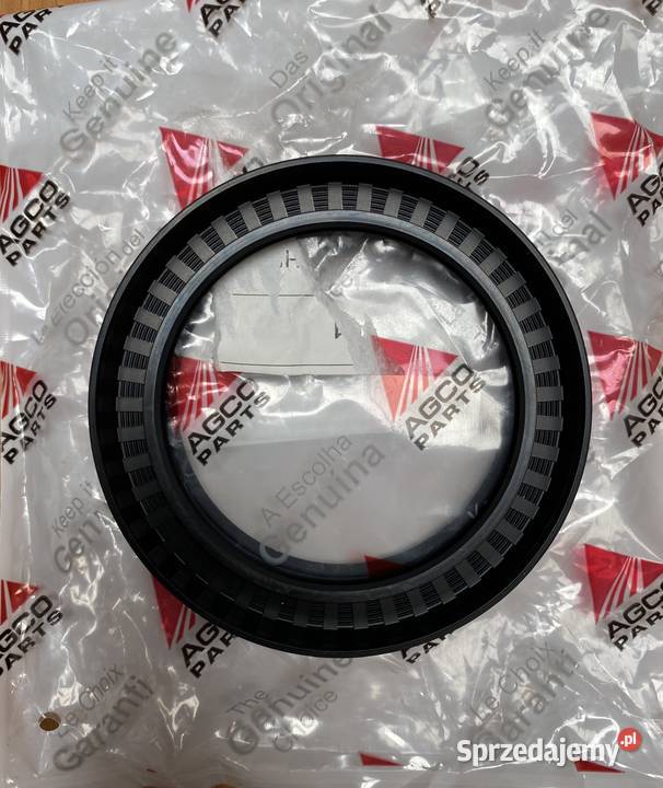 Uszczelniacz wałka podnośnika Massey Ferguson Białystok