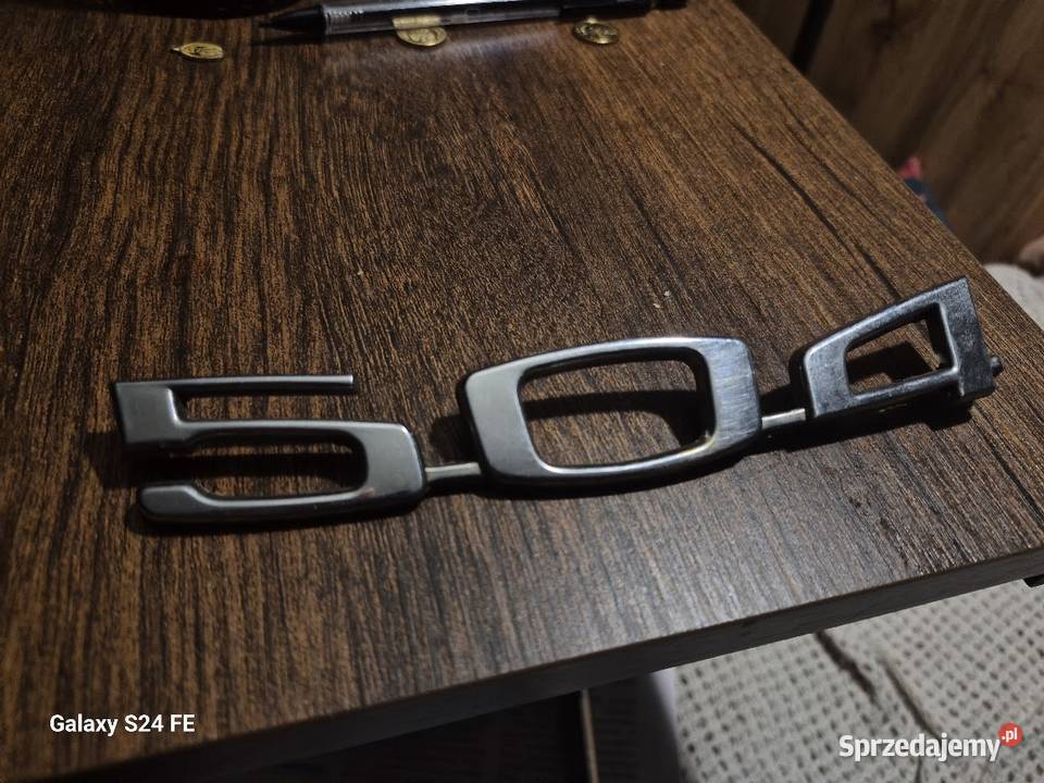 Peugeot 504 emblemat 1978