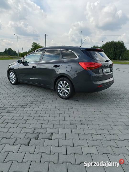 Sprzedam Zadbaną Kia ceed 16 Crdi 128