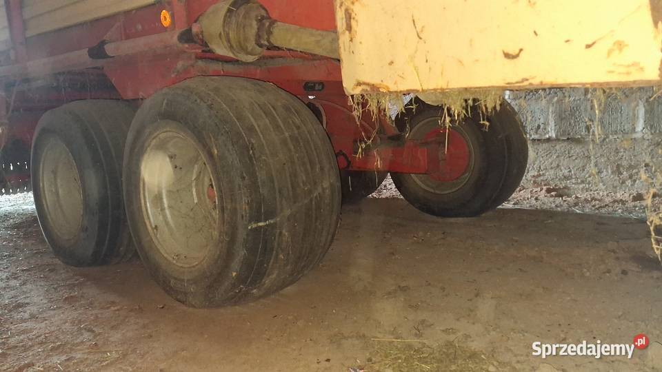 Przyczepa samozbierająca krone Przyczepy rolnicze sprzedam