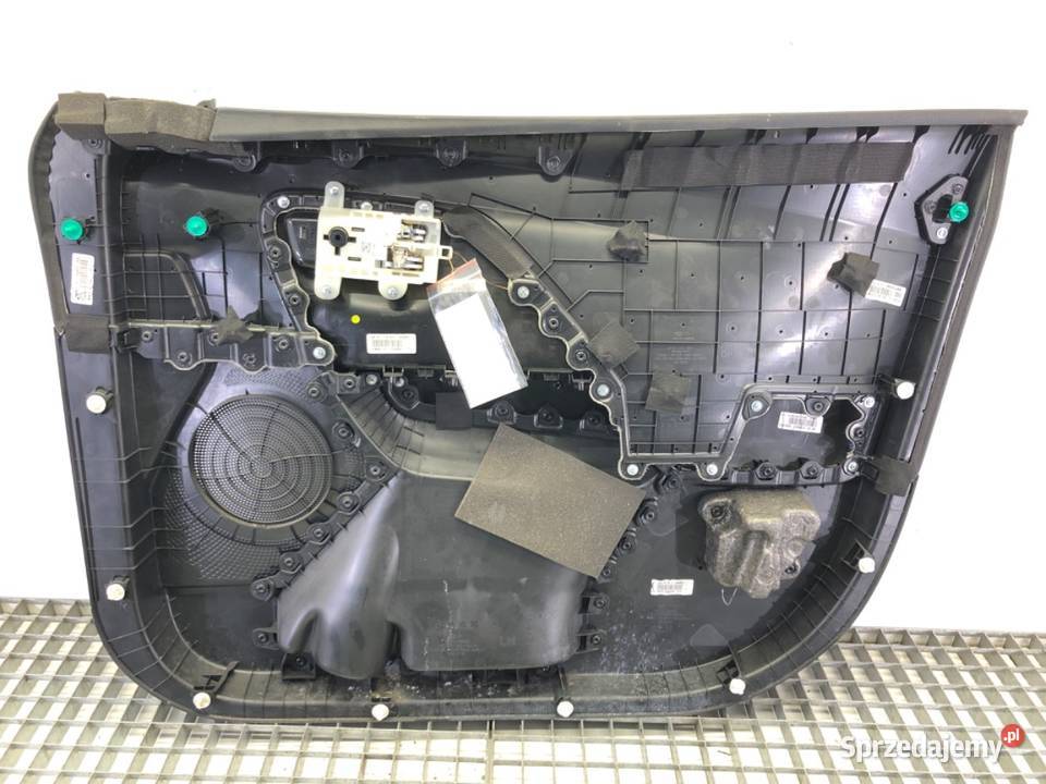 BOCZEK DRZWI LEWY PRZÓD KIA NIRO Minivan Tapicerki samochodowe