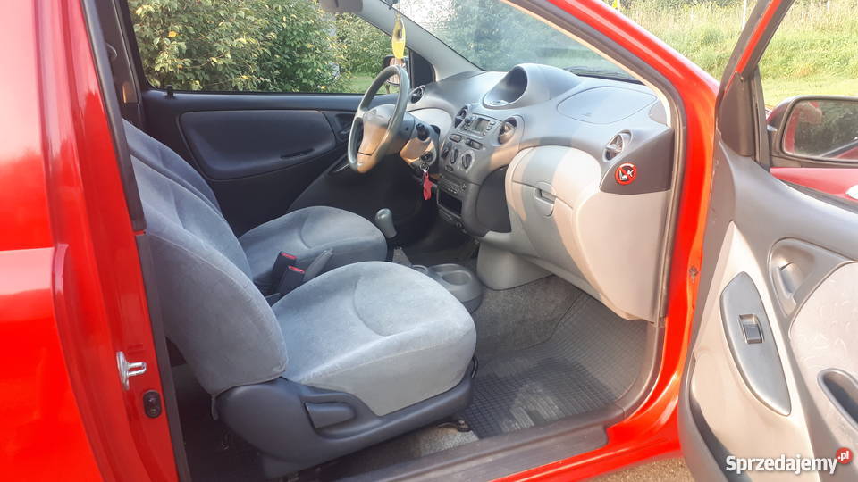 Toyota Yaris 10 benzyna 1999r Wspomaganie TANIO Hatchback