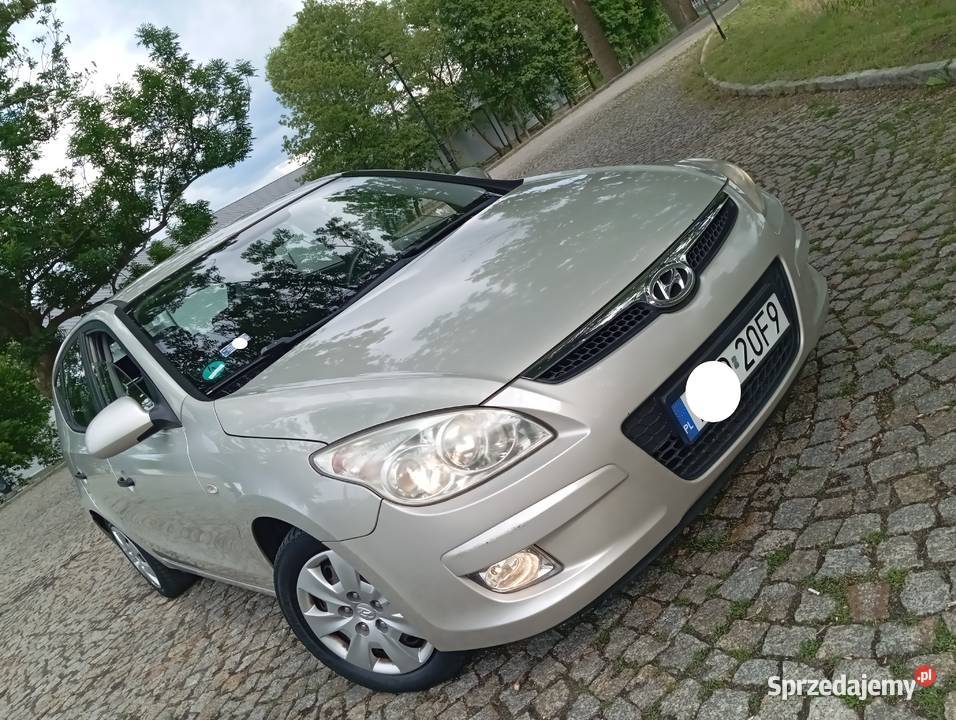 HYUNDAI i30 14 BENZYNKA 1 WŁAŚĆ SUPER STAN 1KM Gostynin
