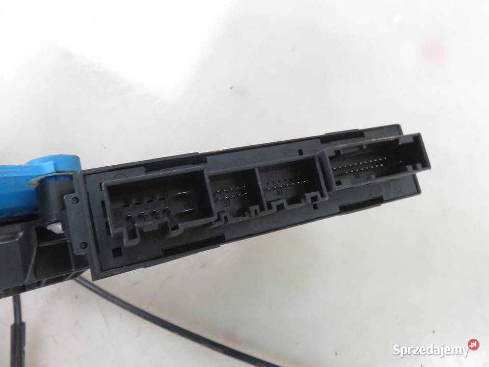 PODNOŚNIK SZYBY LEWY PRZEDNI AUDI A4 B7 małopolskie