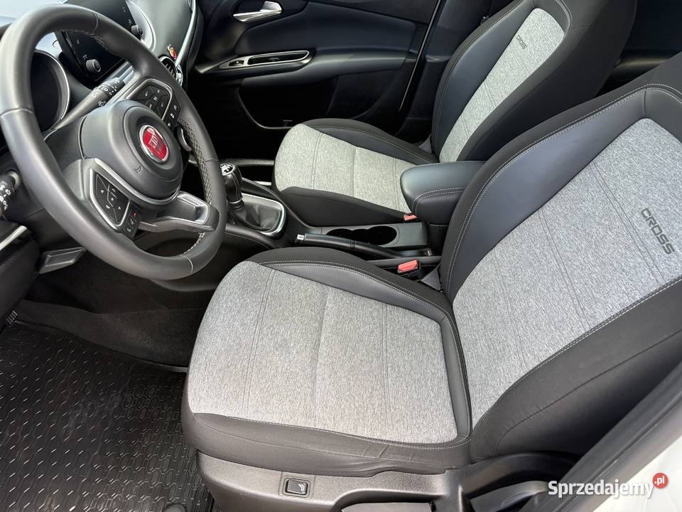 FIAT TIPO CROSS Salon BezwypKlimaSkóra NAWIFull