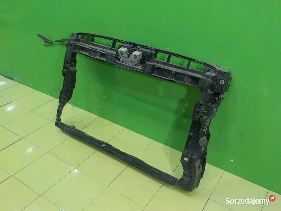 VW PASSAT B8 15 TSI 19r 4D pas przedni osobowe mazowieckie