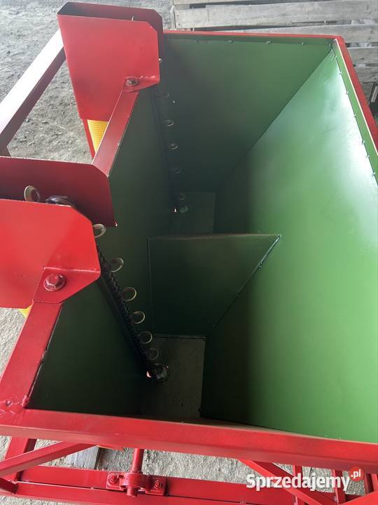 Sprzedam siewniksadzarkę do bobu mazowieckie Brzeziny