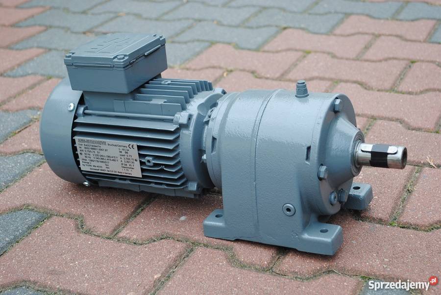 Motoreduktor 075kw 178obrmin Firmy SEW Pozostałe Kargowa