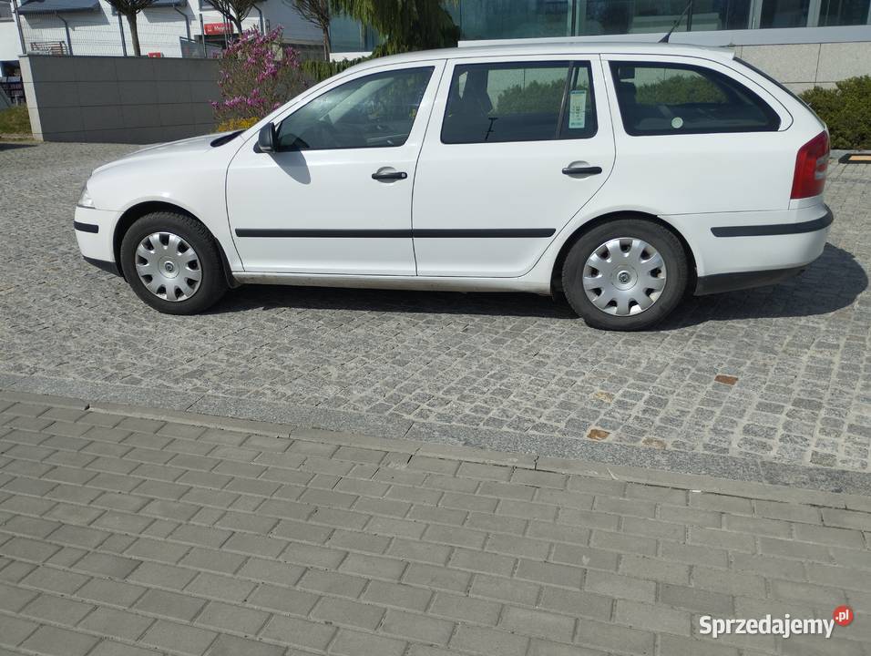 sprzedam skodę octavię combi 2 lpg 1600 poj mpi świętokrzyskie Kielce