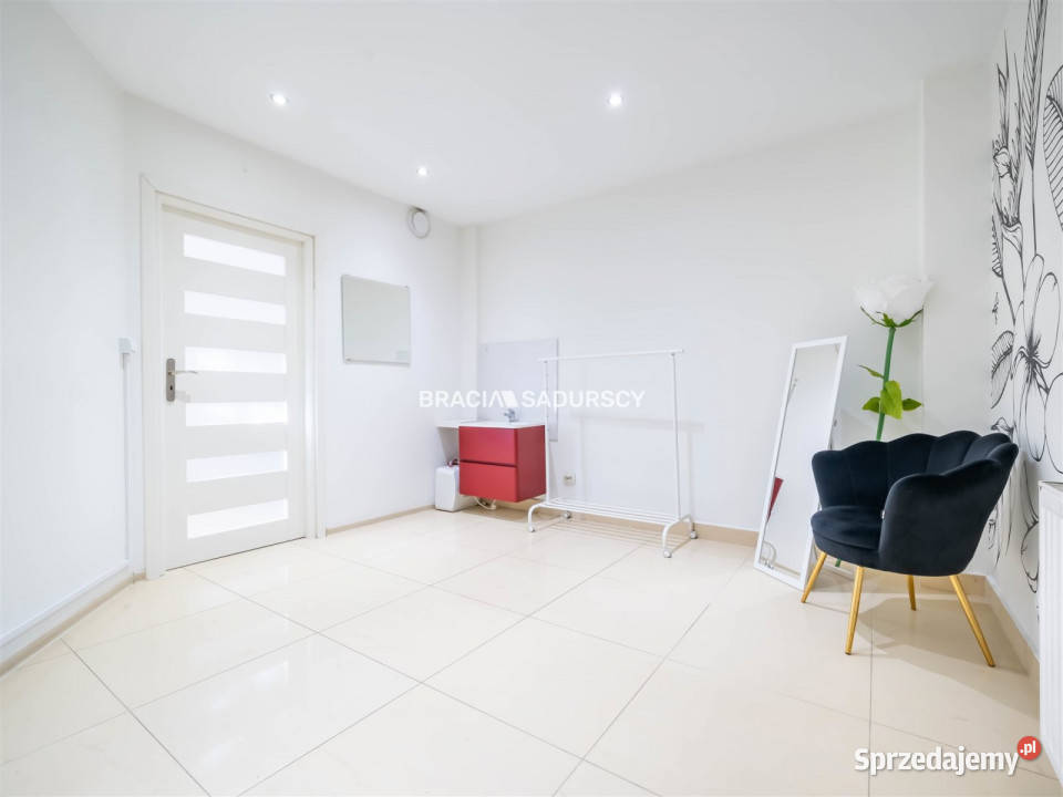 Lokal wynajmę 20m2 Kraków Wrocławska handlowo-usługowy małopolskie