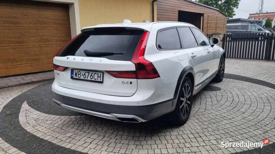 Volvo V90 Cross Country Bogata Wersja 190 bluetooth Płońsk