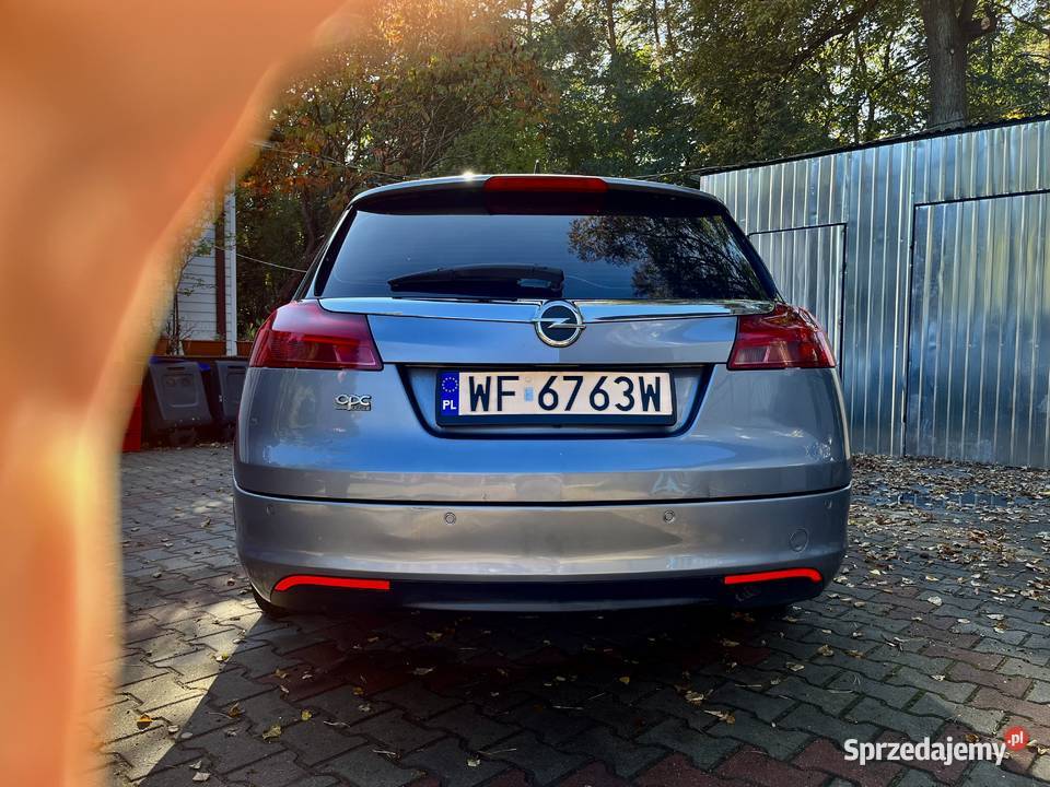 Opel insignia z fajnym wyposażeniem 160KM Ząbki sprzedam