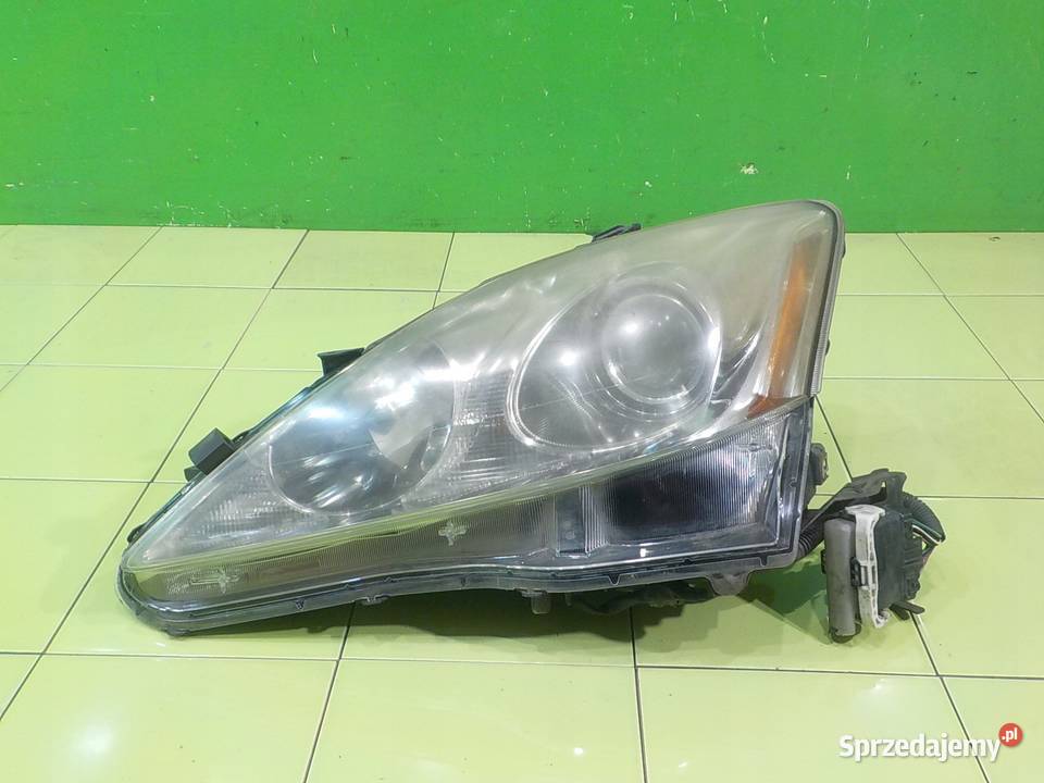 LEXUS IS II LIFT 25 B 10r SEDAN 4D lampa lewa Suków