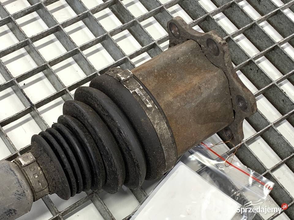 PÓŁOŚ PRAWY PRZÓD SKODA SUPERB II 20 170 0815 osobowe