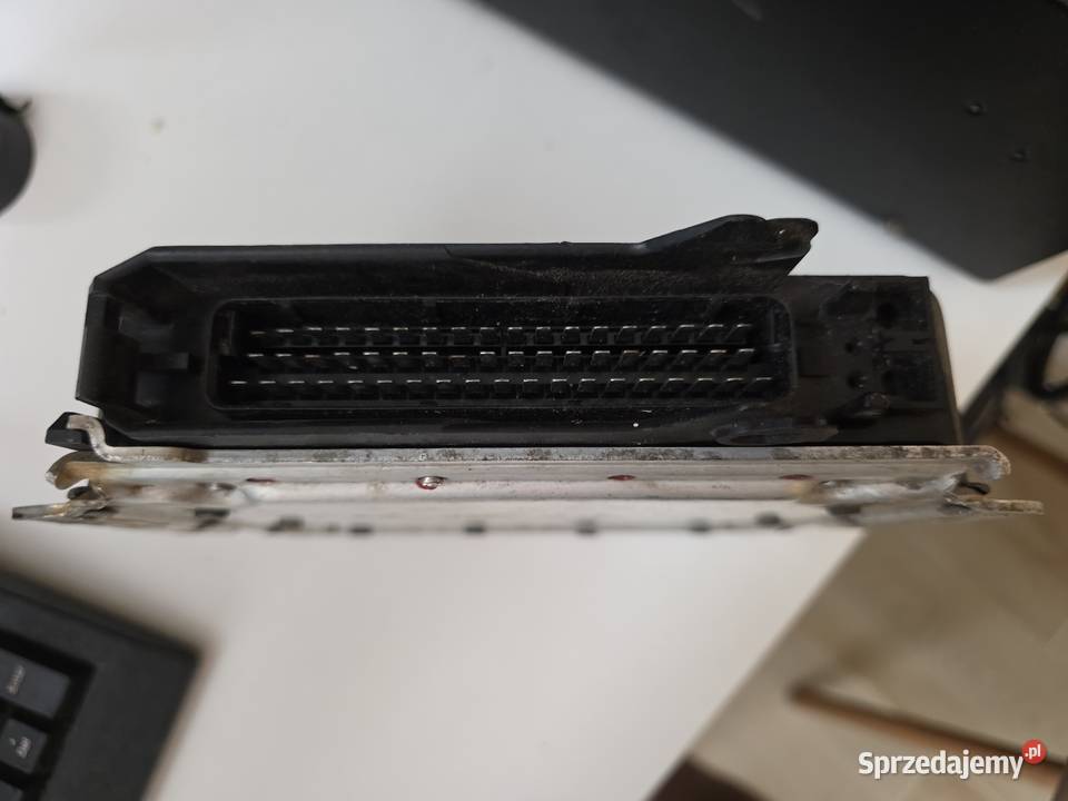 Sterownik komputer silnika ecu Opel 20 16v osobowe Komputery