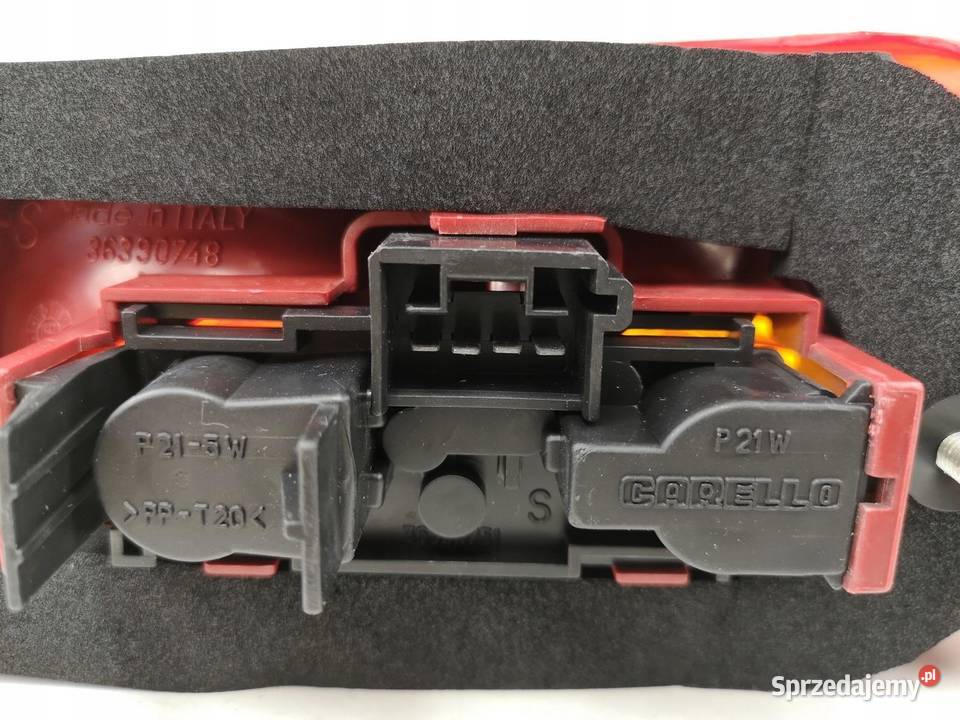 LAMPA LEWY TYŁ ALFA ROMEO 145 19942000